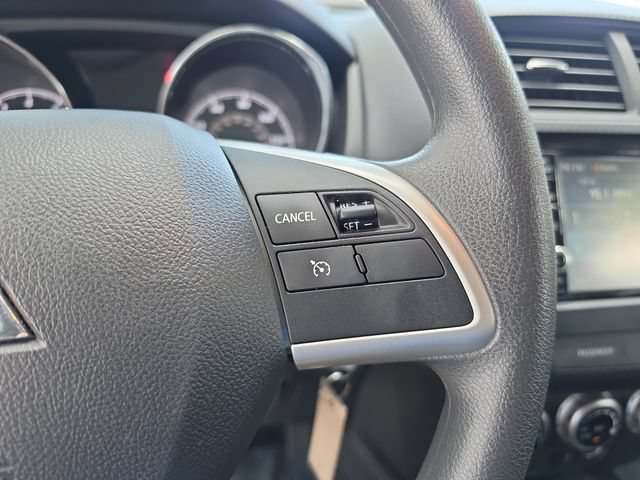 Used 2025 Mitsubishi Outlander Sport ES AWD/4WD image 20