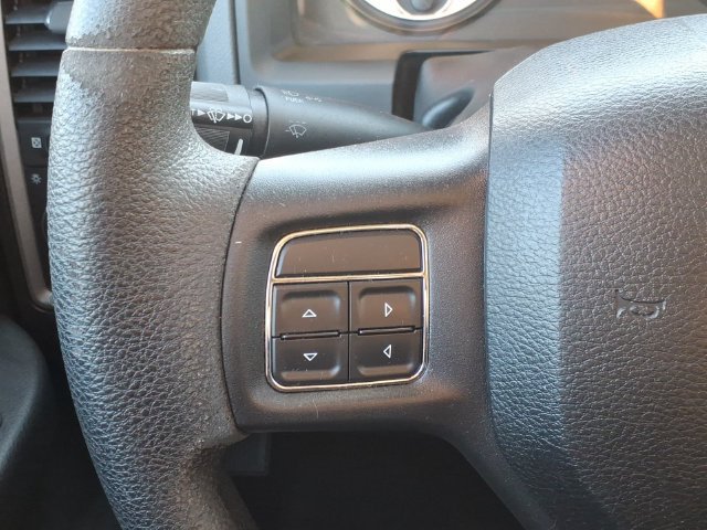 Used 2017 RAM 1500 Express AWD/4WD image 15