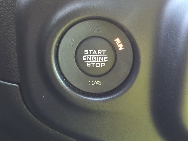 Used 2023 Jeep Wrangler Unlimited Rubicon 4xe w/ Cold Weather Group AWD/4WD image 23