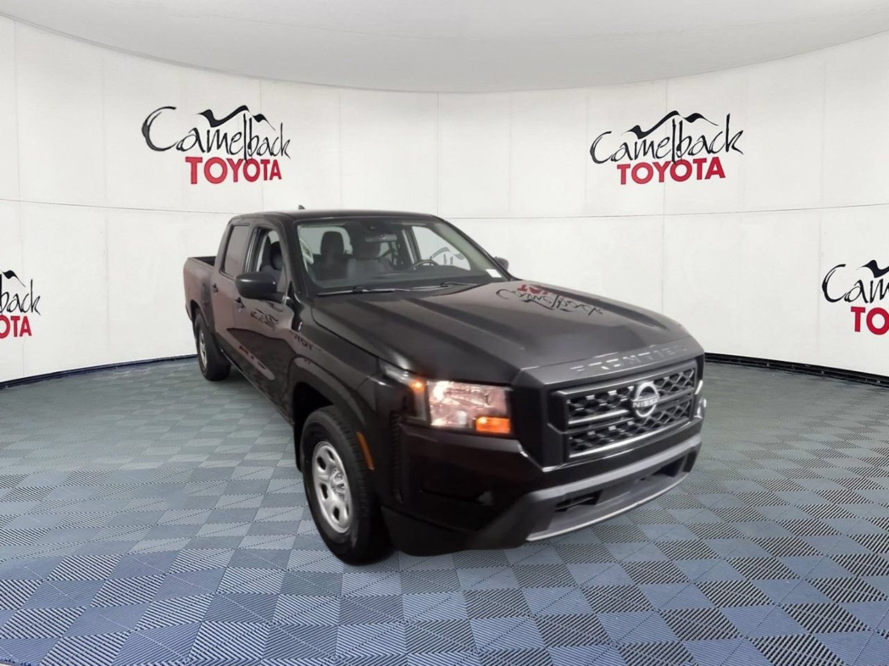 Used 2023 Nissan Frontier S w/ Technology Package RWD image 4