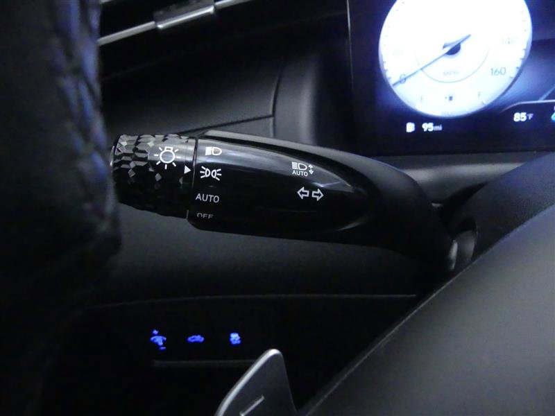 Used 2022 Hyundai Santa Cruz SEL Premium w/ Cargo Package image 15