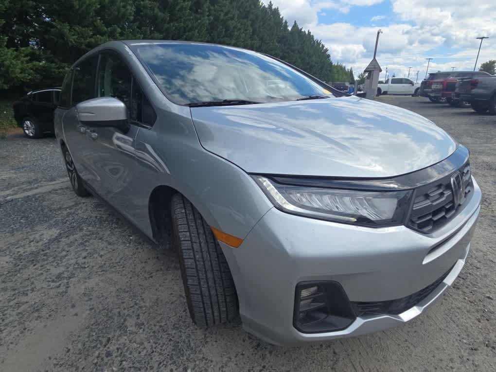 Used 2025 Honda Odyssey EX-L image 5