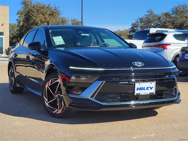 New 2026 Hyundai Sonata SEL image 1