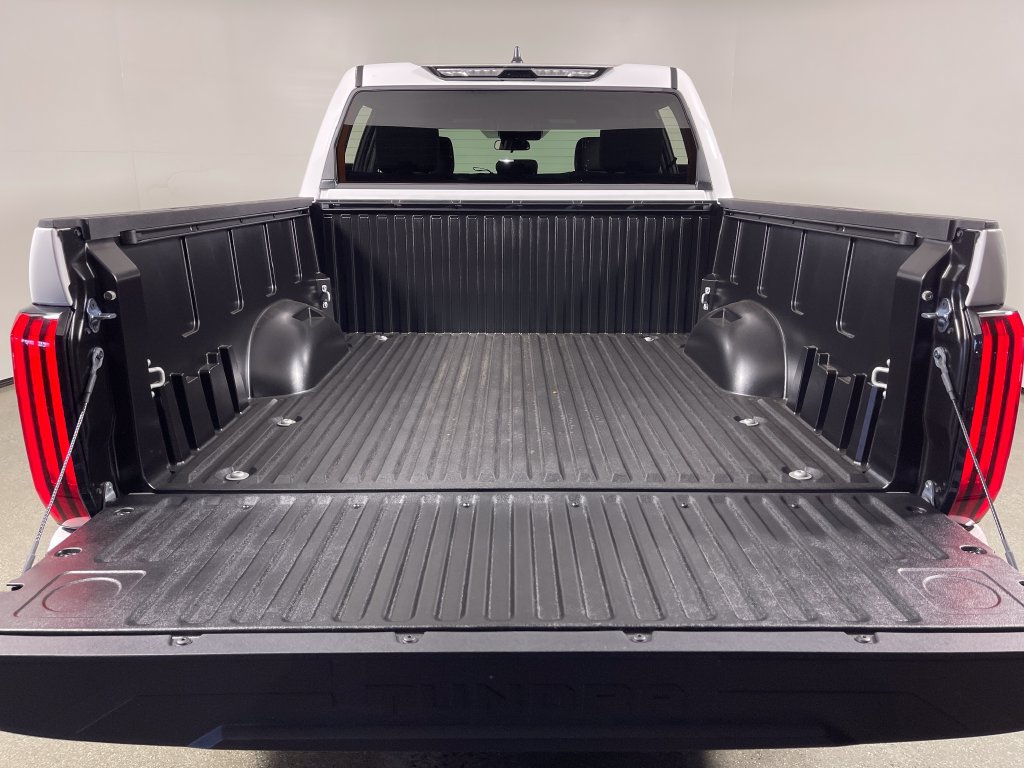 New 2026 Toyota Tundra SR5 w/ SR5 Convenience Package RWD image 10