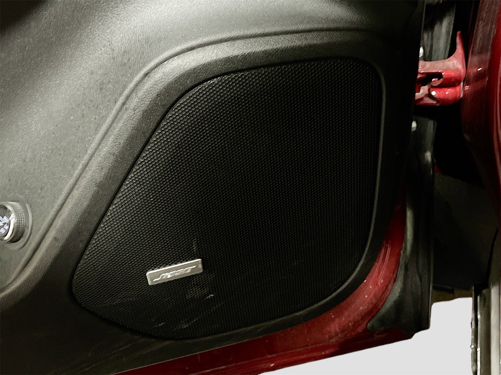 Used 2025 Chevrolet Blazer Premier w/ Driver Confidence II Package image 19