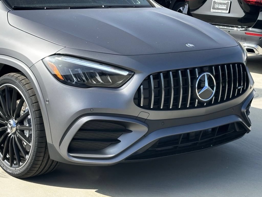 Used 2025 Mercedes-Benz GLA 35 AMG 4MATIC image 3
