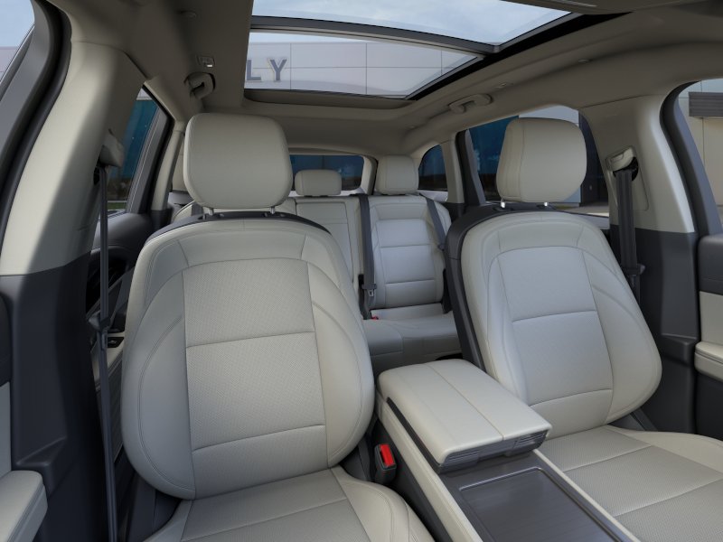 New 2026 Lincoln Nautilus Premier w/ Equipment Group 102A AWD/4WD image 10