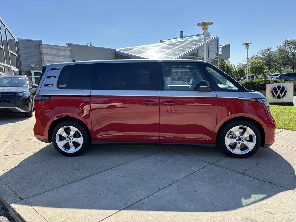 New 2025 Volkswagen ID. Buzz Pro S image 8