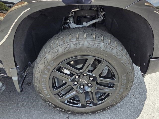 Certified 2025 Chevrolet Silverado 1500 LT Trail Boss w/ Convenience Package II AWD/4WD image 8
