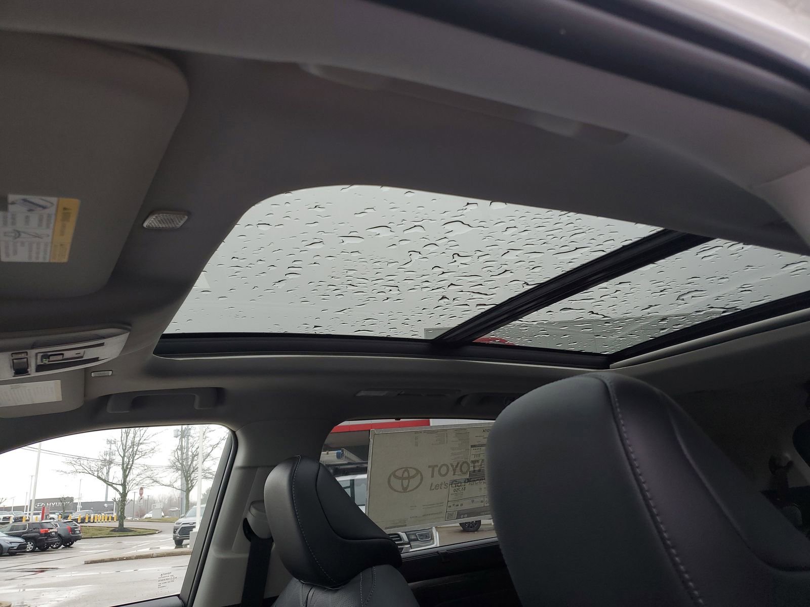 New 2026 Toyota Highlander Platinum image 19