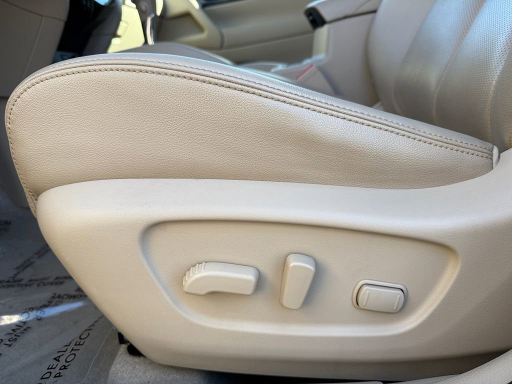 Used 2015 Nissan Rogue SL w/ SL Premium Package image 10