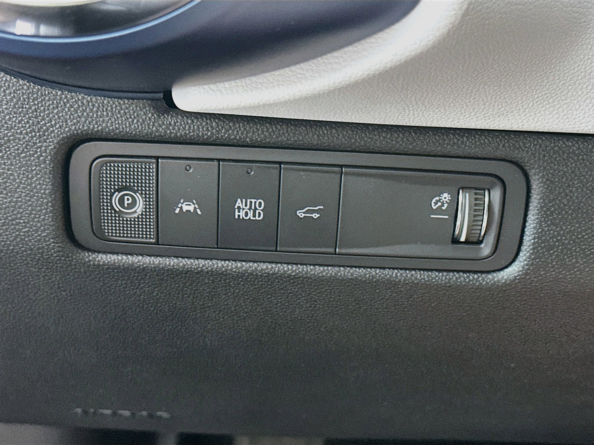 Used 2025 Chevrolet Equinox EV LT FWD image 17