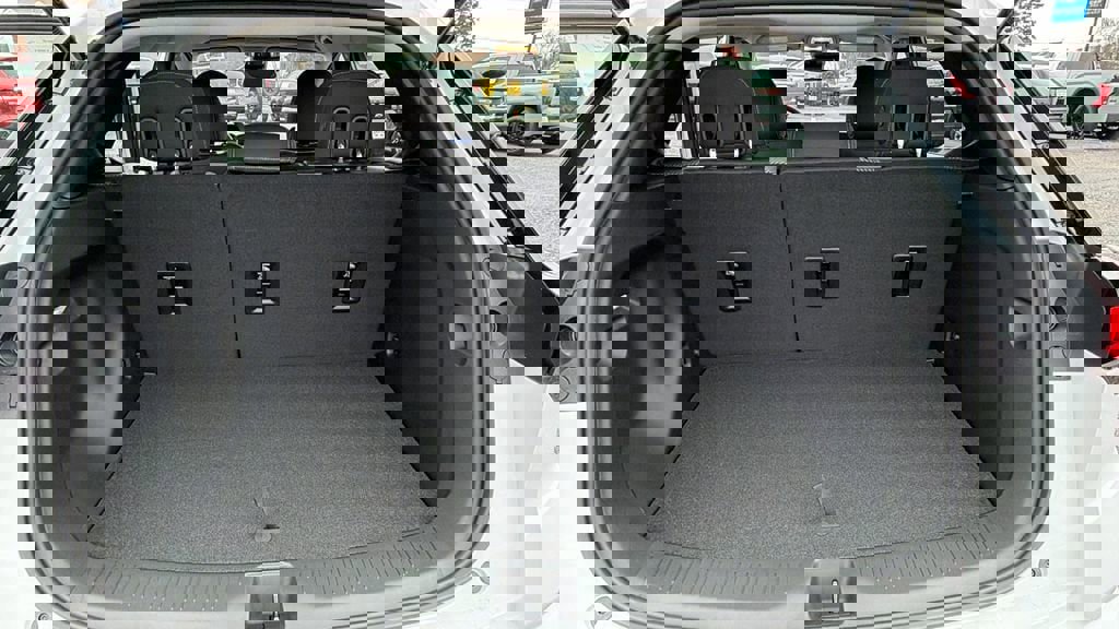 New 2027 Chevrolet Bolt LT w/ Comfort Package image 10