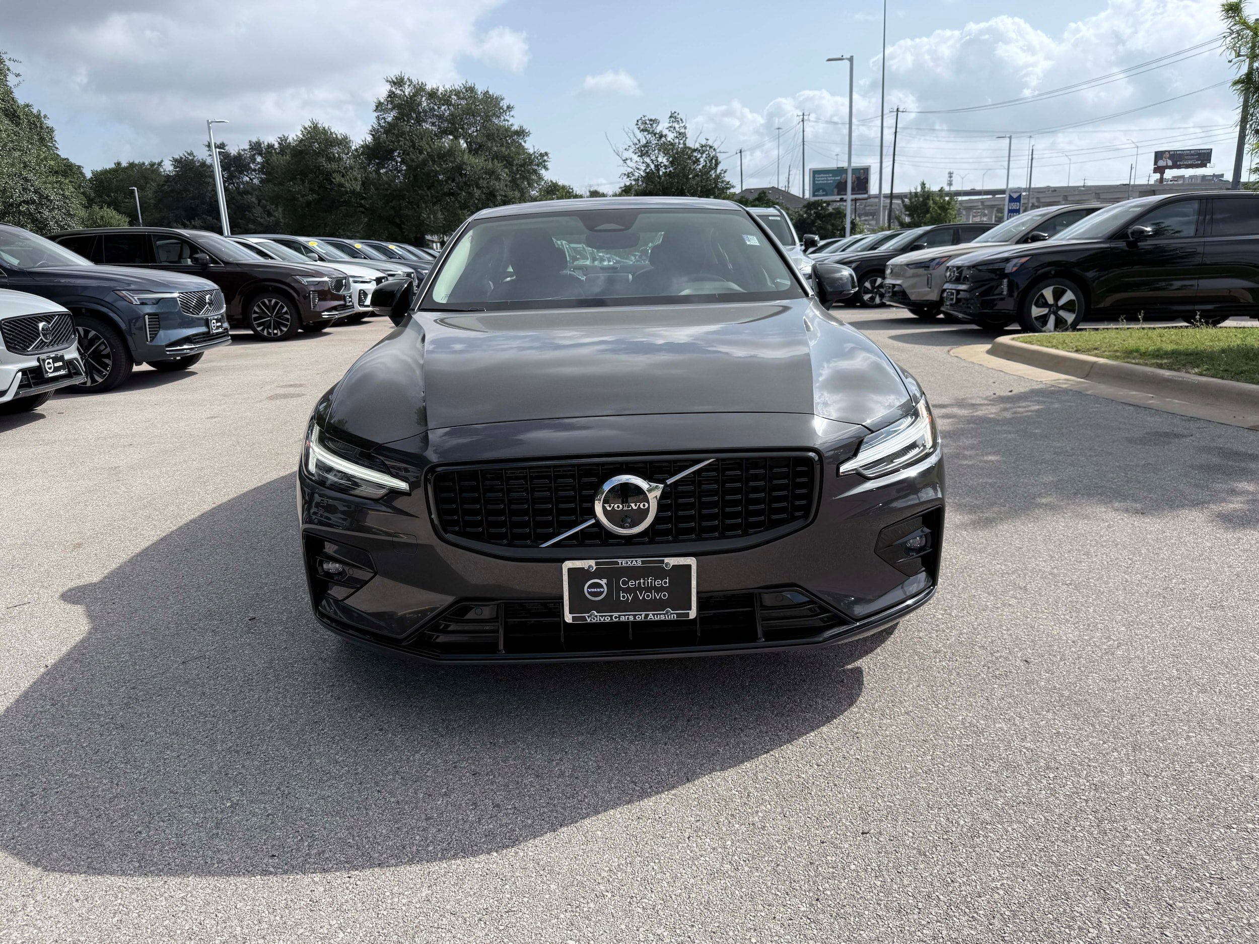 Certified 2025 Volvo S60 B5 Plus w/ Protection Package Premier FWD image 8