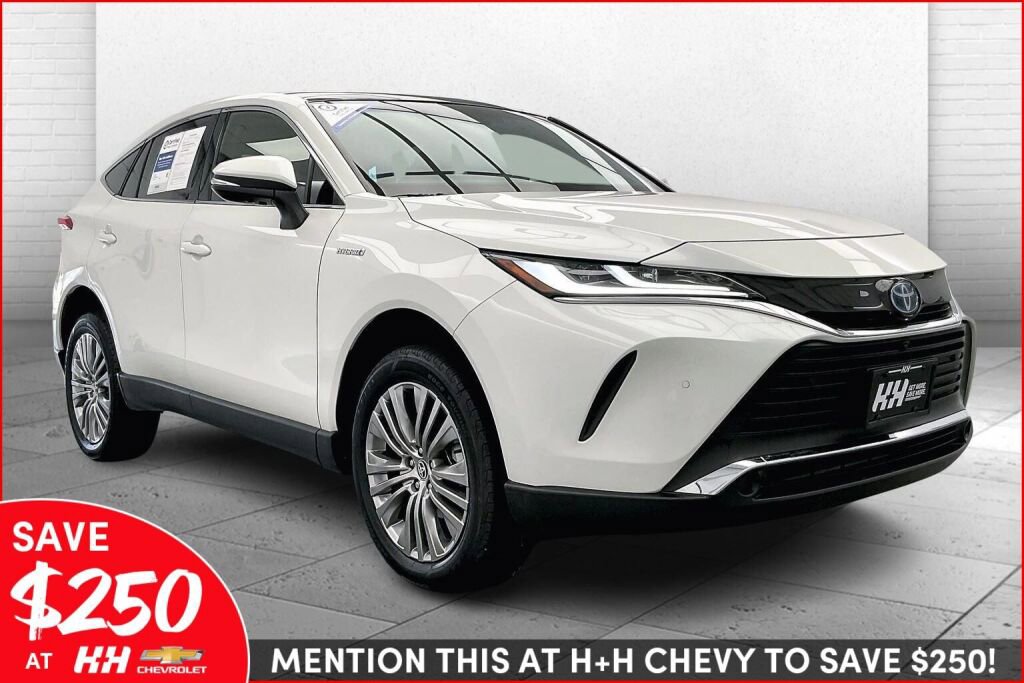 Used 2021 Toyota Venza Limited w/ Carpet Mat Package (TMS)