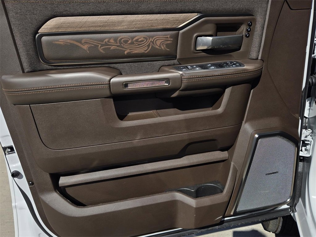 New 2026 RAM 3500 Longhorn image 17