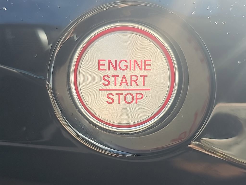 Used 2023 Acura MDX SH-AWD w/ Technology Package image 18