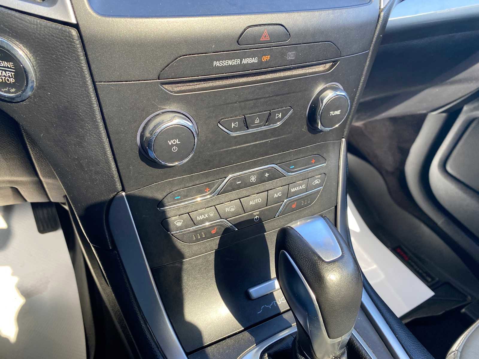 Used 2016 Ford Edge SEL w/ Equipment Group 201A image 22