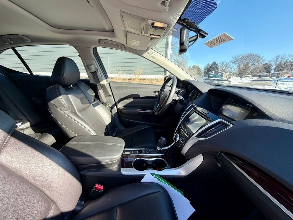 Used 2015 Acura TLX image 18