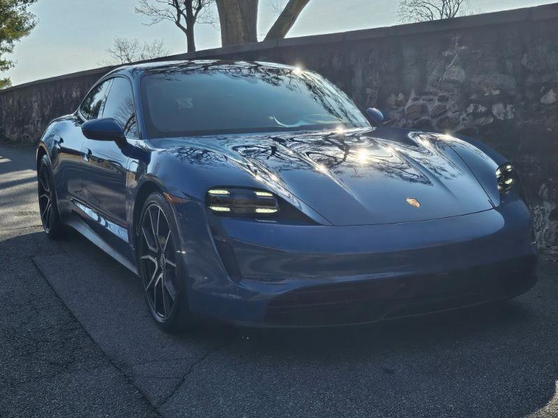 Used 2023 Porsche Taycan w/ Premium Package image 11