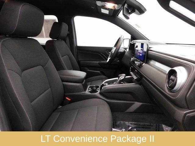 Used 2023 Chevrolet Colorado LT w/ LT Convenience Package II image 40