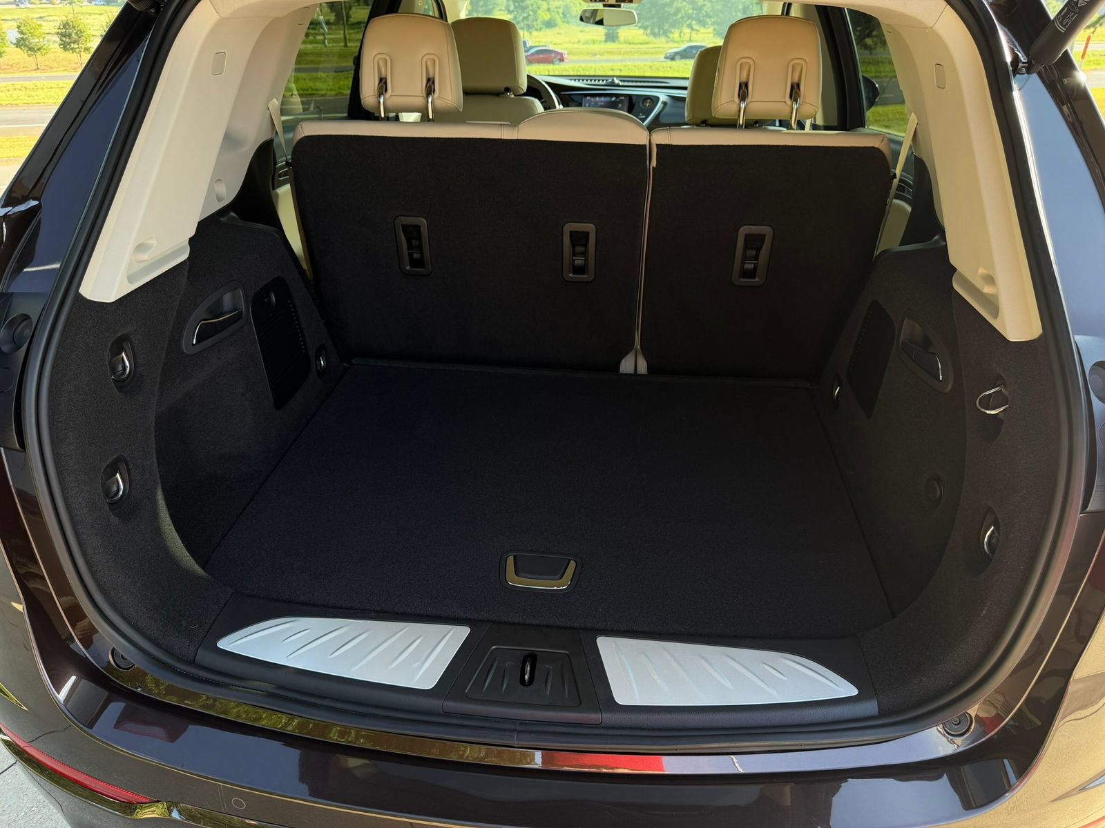 Used 2020 Buick Envision Essence FWD image 30