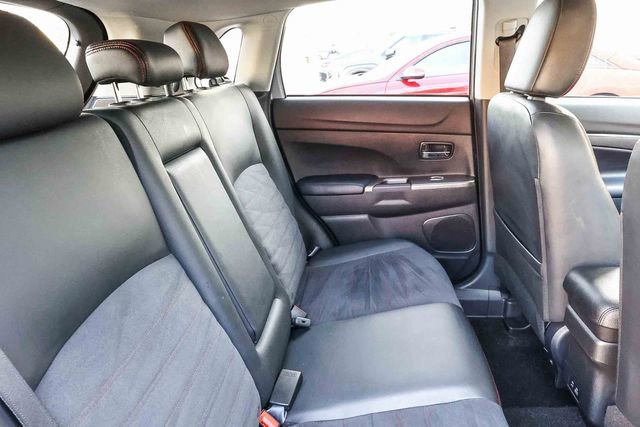 Used 2024 Mitsubishi Outlander Sport ES image 19