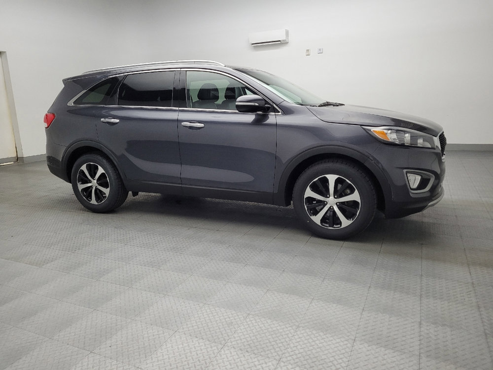 Used 2016 Kia Sorento EX image 11