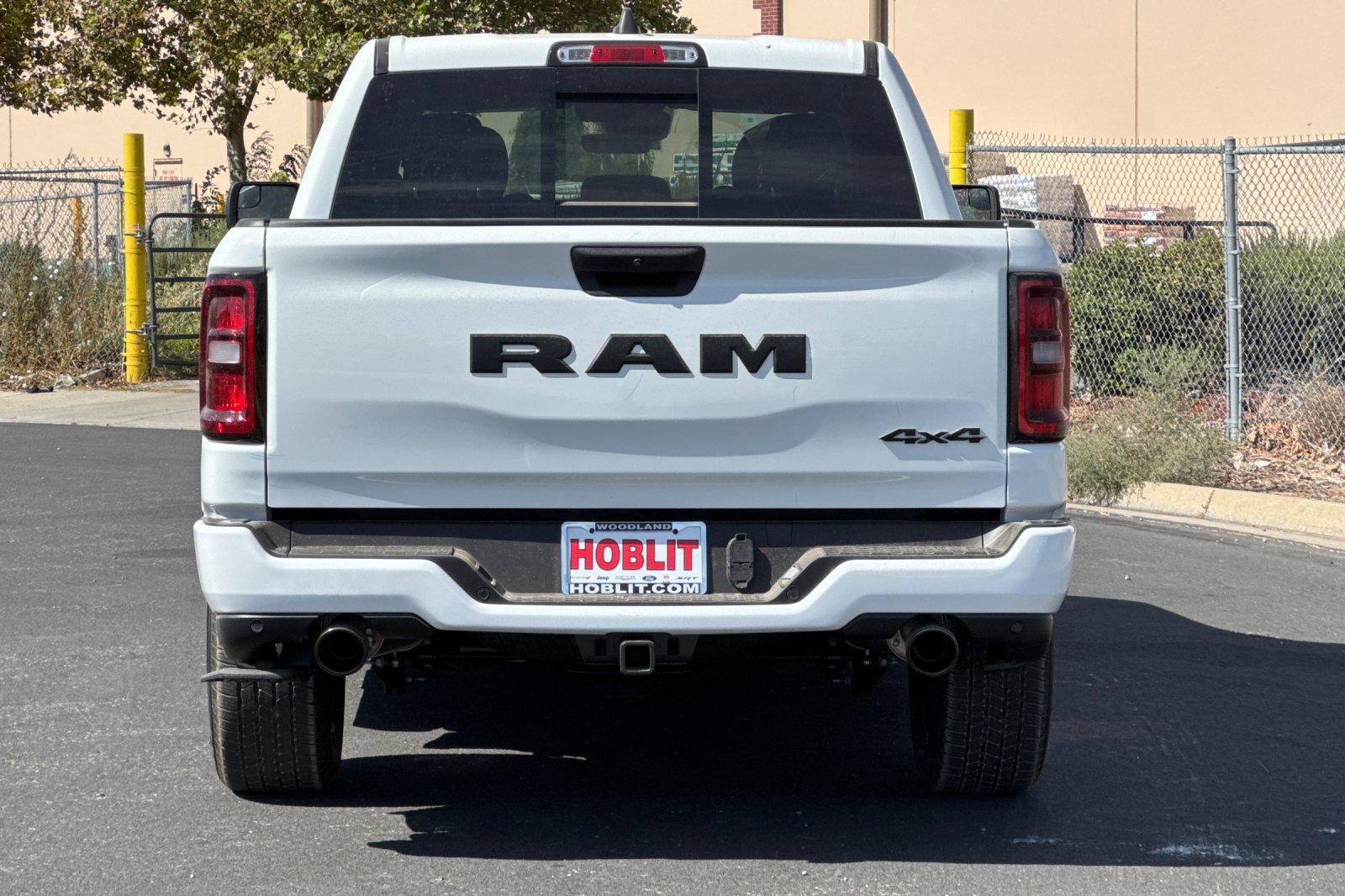 New 2026 RAM 1500 Express AWD/4WD image 4