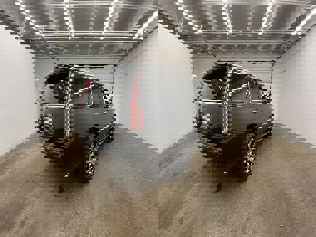 Used 2018 Cadillac Escalade Platinum image 6