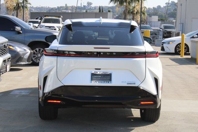 Certified 2023 Lexus RZ 450e Premium w/ Accessory Package (2T) image 20