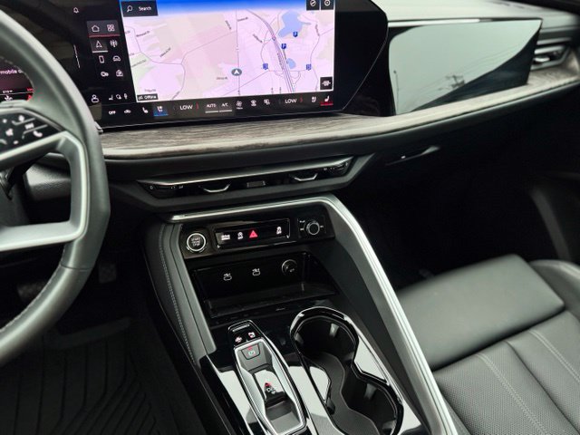 Certified 2025 Audi Q5 Premium Plus AWD/4WD image 33