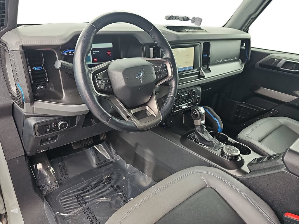 Used 2021 Ford Bronco Black Diamond AWD/4WD image 16