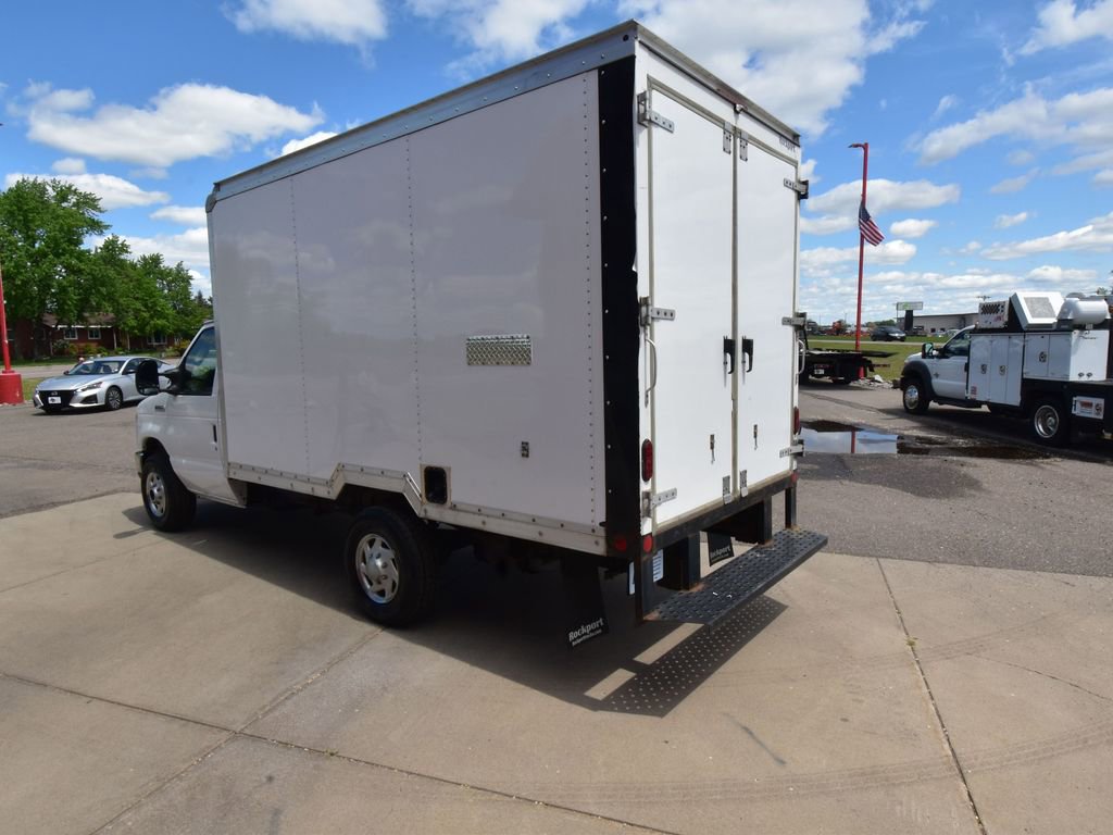 Used 2019 Ford E-350 and Econoline 350 Super Duty w/ Power Windows & Locks Group RWD image 9