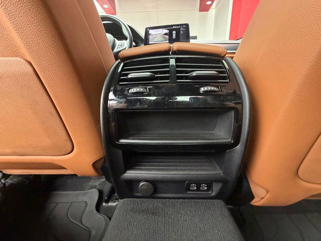 Used 2023 BMW 540i w/ M Sport Package RWD image 31