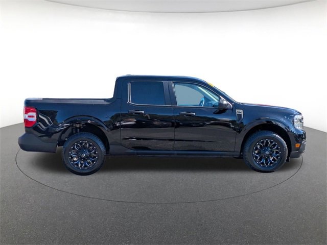 Used 2023 Ford Maverick XL image 2