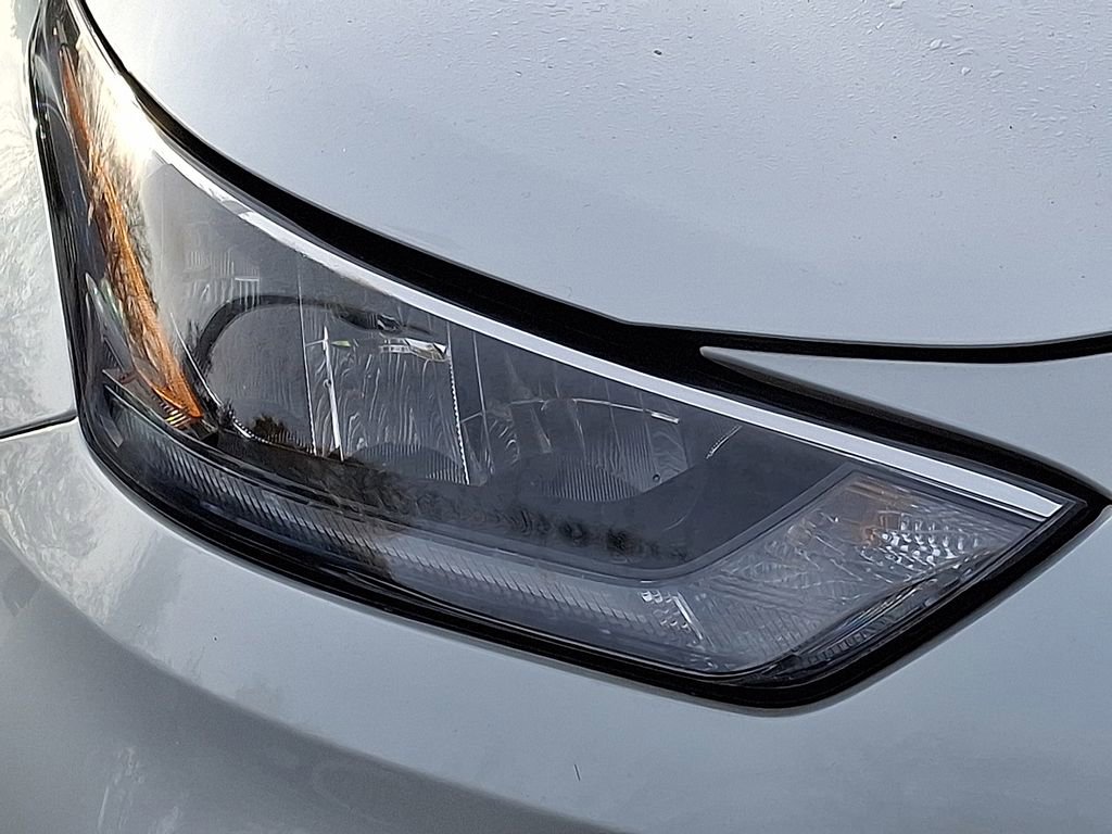 Used 2024 Toyota Highlander XLE image 9