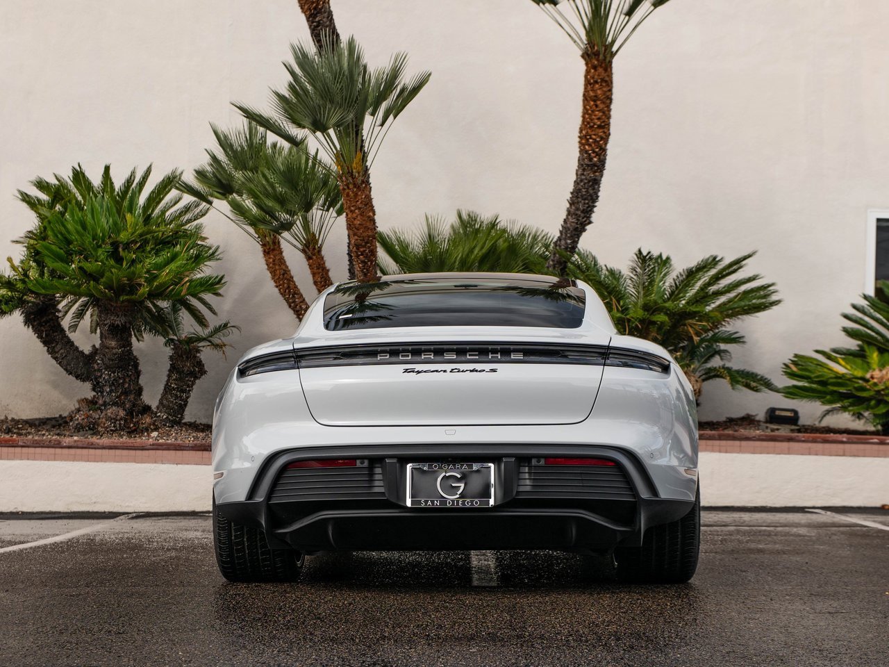 Used 2020 Porsche Taycan 4S image 4