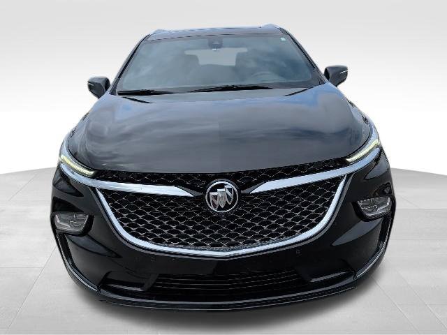 Used 2024 Buick Enclave Avenir w/ Avenir Technology Package AWD/4WD image 8