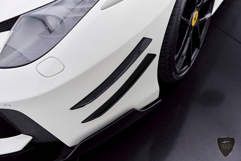 Used 2014 Ferrari 458 Spider RWD image 30