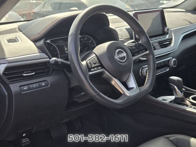 Used 2024 Nissan Altima 2.5 SR FWD image 8