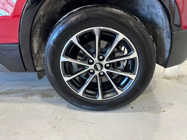 Certified 2024 Cadillac XT4 Sport image 12