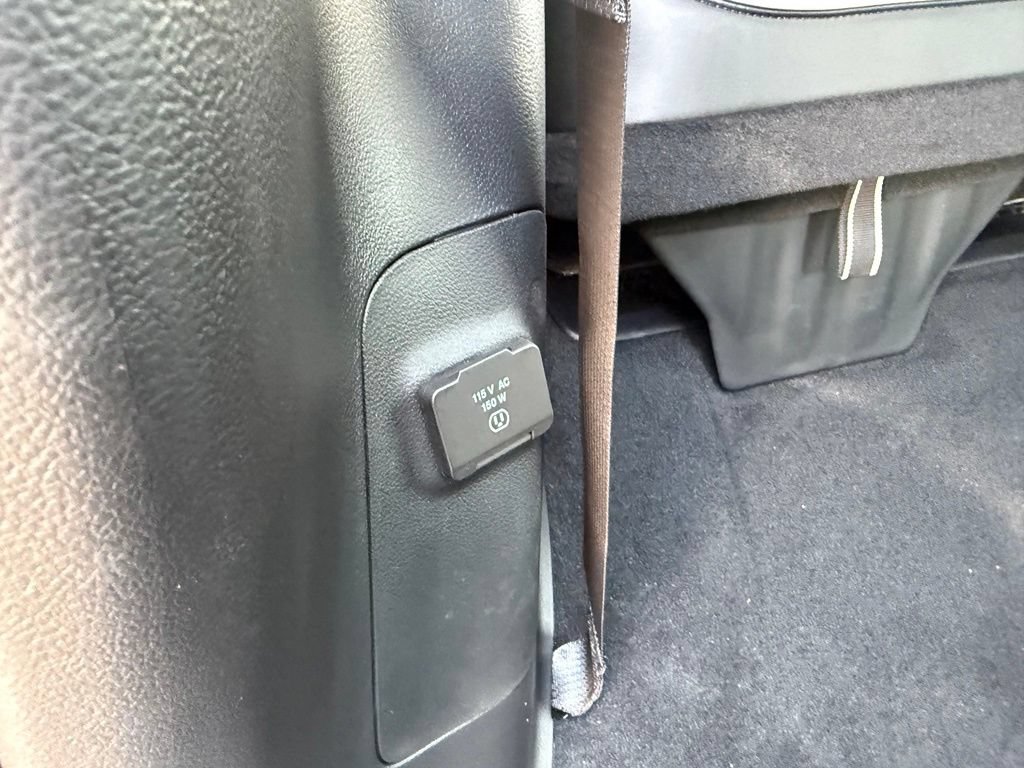 New 2027 Chrysler Pacifica Limited FWD image 56