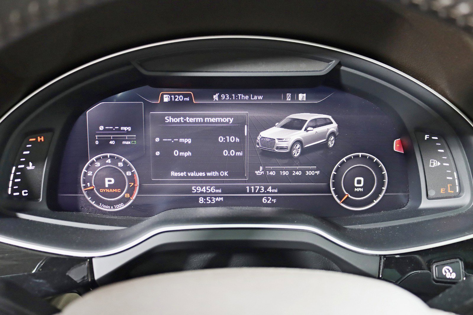 Used 2017 Audi Q7 3.0T Prestige image 16