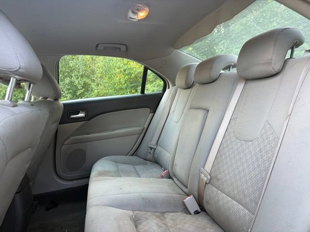 Used 2010 Ford Fusion S FWD image 13
