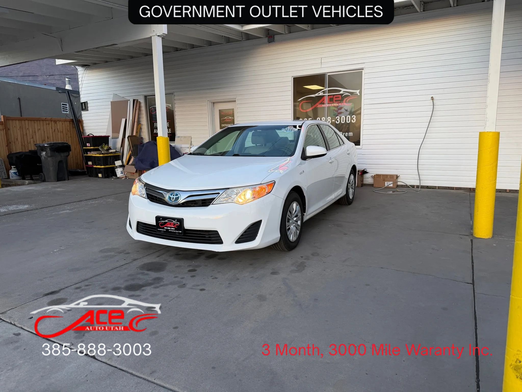 Used 2014 Toyota Camry LE w/ Fleet Convenience Package image 3