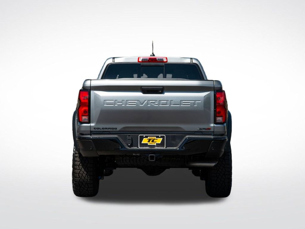 New 2026 Chevrolet Colorado ZR2 w/ Technology Package AWD/4WD image 6