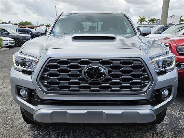 Used 2023 Toyota Tacoma TRD Sport image 12