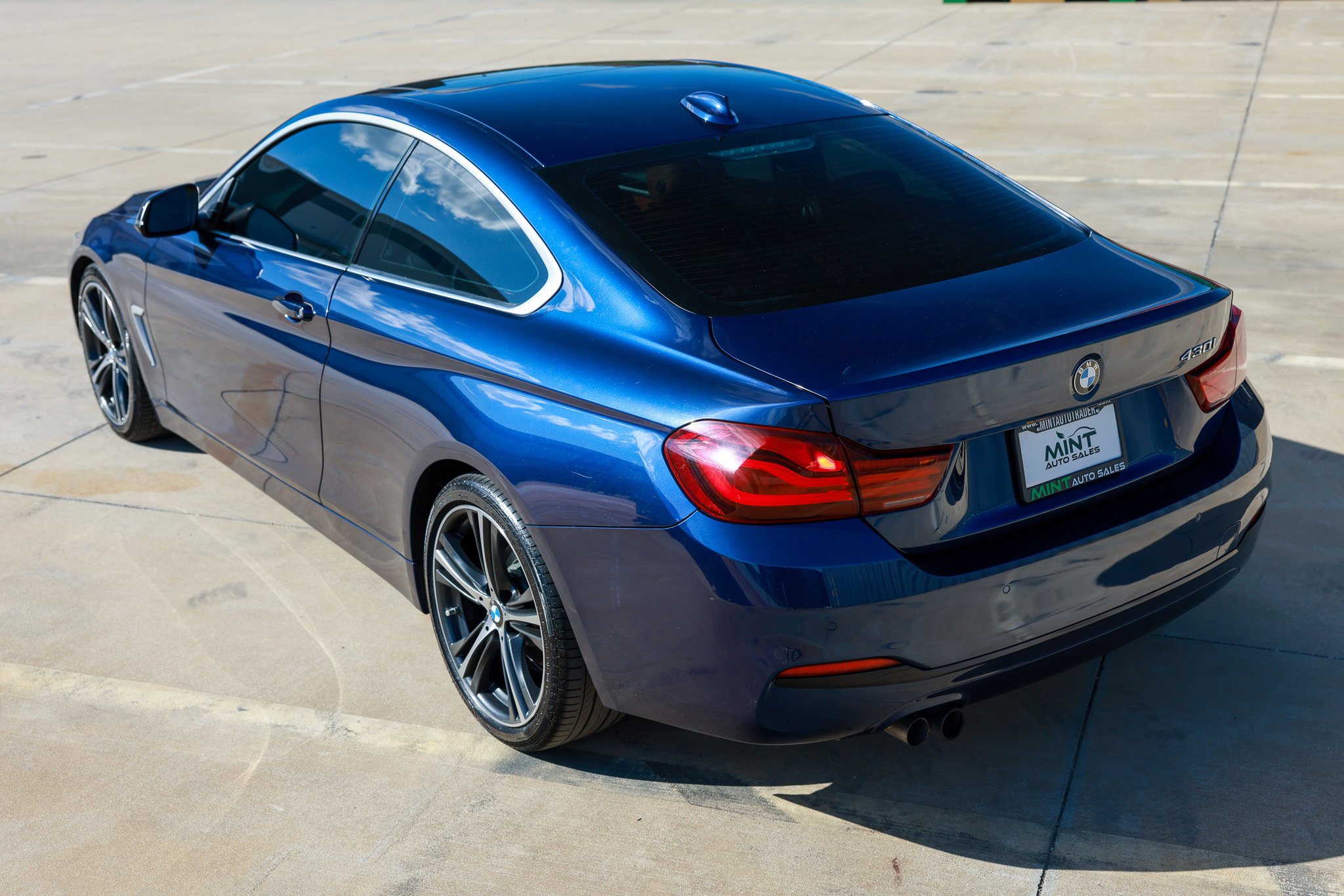 Used 2020 BMW 430i Coupe w/ Convenience Package RWD image 10