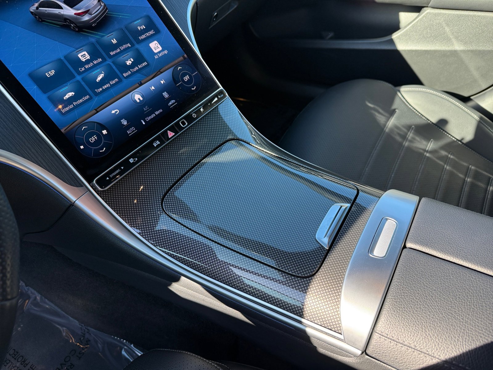 Used 2023 Mercedes-Benz C 300 4MATIC Sedan image 13